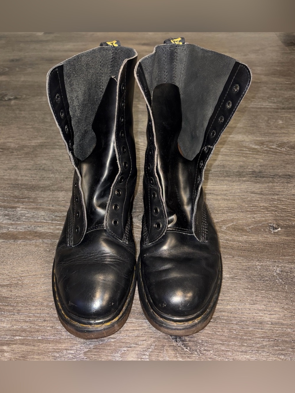 VTG Dr Martens 1490 Made In England 10 Eye Boots Black UK 9 US Men 10 No Laces